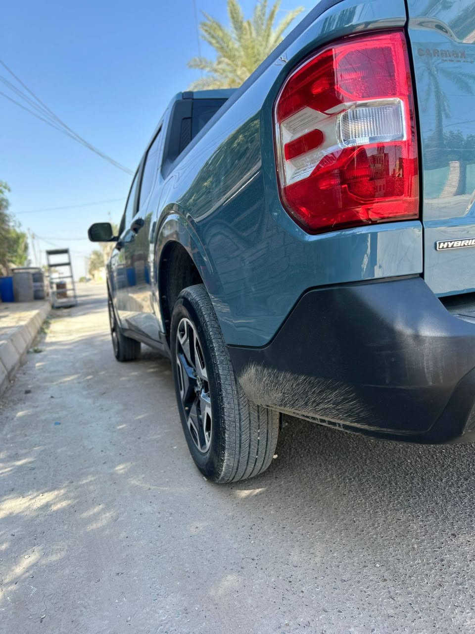 🔥 للبيع Ford Maverick 2023 🔥
💰 السعر: 170 وبيهة مجال 

✅ موديل 2023  XL

✅ محرك 2.5 لتر هايبرد اقتصادي

✅ جير أوتوماتيك

✅ شاشة لمس

✅ كاميرا 

✅ مثبت سرعة

✅ أنظمة أمان متعددة

✅ 5 مقاعد

✅ اقتصادية جداً بالوقود

✅ مناسبة للاستخدام اليومي والسفر

🚗 السيارة بحالة جيدة جداً وجاهزة للفحص

ℹ️ ملاحظة:

السيارة وارد أمريكيَ
رقم الشاصي مرفق بالمنشور

 رقم بغداد 

ماشية 95 الف 

💵 السعر المطلوب 170وبيهة مجال

رقم الهاتف :

***********
