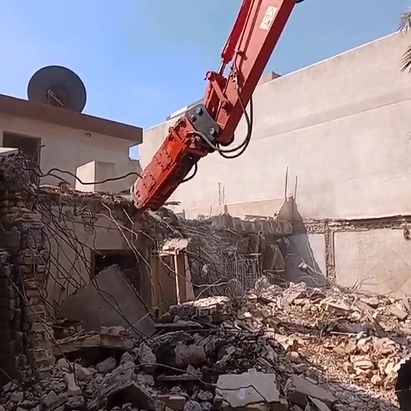 1/للبيع جك همر كوماك كوري اصلي حجم 2000جاهز للعمل مابي نقص وتجفيت جديد مع صوندات  + كيج +بطل غاز السعر35
،،،
2/
جك MBK ياباني حجم 10 تجفيت جديد مابي اي نقص السعر 13 قابل للتفاوض مع صوندات 

الاستفسار الاتصال ***********
