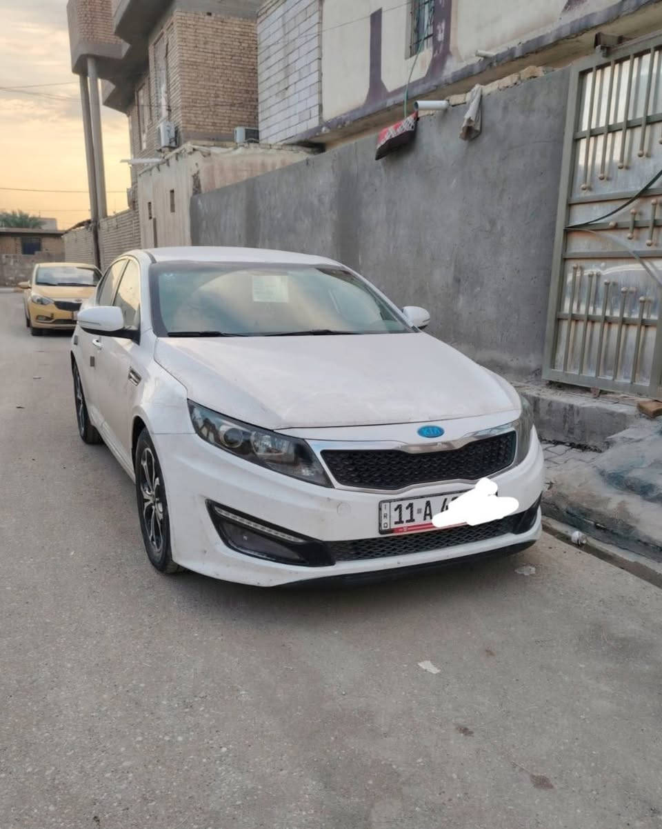 سلام عليكم للبيع اوبتيما 13 خليجي مكينه 2400 فول عدا لبنراما ماشيه 260 مكينه كير كفاله بيه طخه خفيفه ب كرن جاملغ الأمامي الأيمن او رشه صبغ ب داير مال جاملغ الخلفي جوه القبق باقي كفاله رقم بغداد بسمي مداور ثاني يوم مكاني رميثه  استفسار ***********
