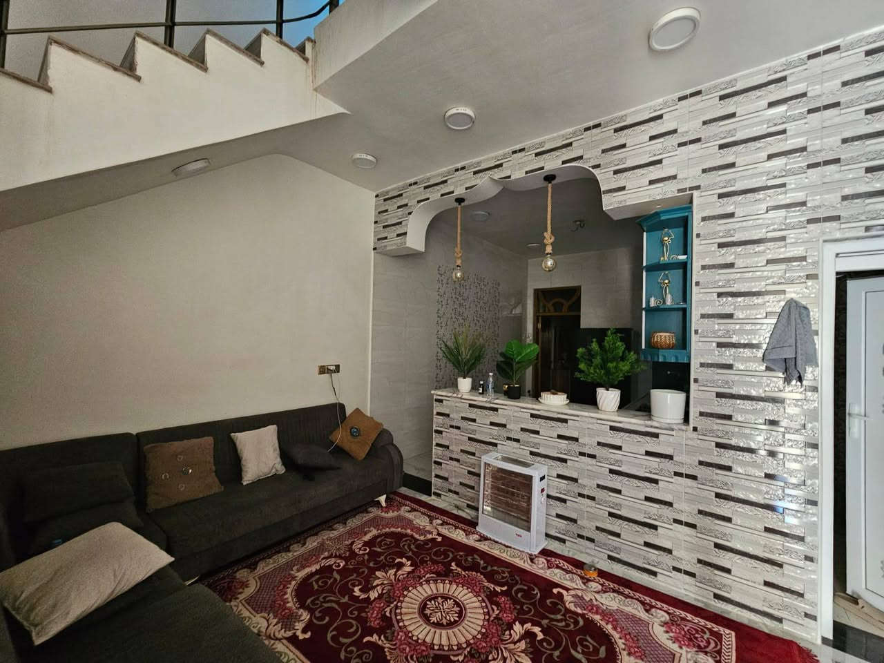 #للبيع 
مشتمل 100م حديث بالخاجية بالقضاة 
الشراي يدخل خاص انطيه التفصيل سعر مناسب جدا ان اشاء الله


**إذا كنت صاحب هذا الإعلان وتريد حذفه لأي سبب، رجاءا أرسل رسالة إلى الدعم الفني**