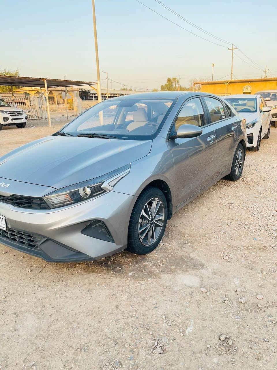 سيراتو ٢٠٢٤ مثنى شهداء دخول جديد وكالة عامة بيها صبغ الجاملغات الخلفية صبغ فقط
***********
الرميثة
السعر ١٥٠او بيها مجال
