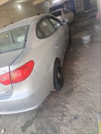 النترا • جديدة • ضربة خلفية