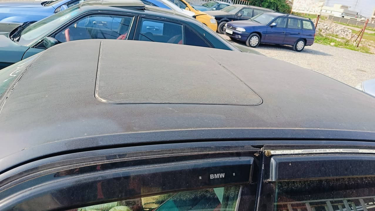 السلام عليكم 
للبيع بي ام 525 موديل1991
كير مكينه بشرط توماتيك 
سنويه عظم 
مكان السياره سهل نينوى برطله معرض بانوراما 
للاستفسار 
***********
***********
