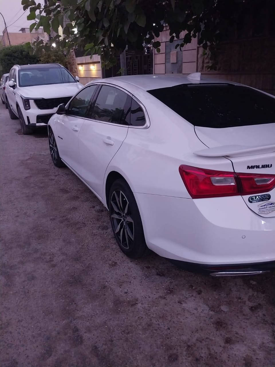 ماليبو ٢٠٢٤ rs وارد امريكي
حادثها موضح بالصور رقم بغداد باسمي.
السيارة جديدة ماشية حاليا ٣٠٠٠ ميل فقط.
تايرات الشركة نفسهن 
السعر ١٣٥ ورق 
للاستفسار: ***********
