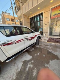 فور ويل سعودي فول  رقم بغداد موديل ١٧ ماشية ١٤٦ 07765243587