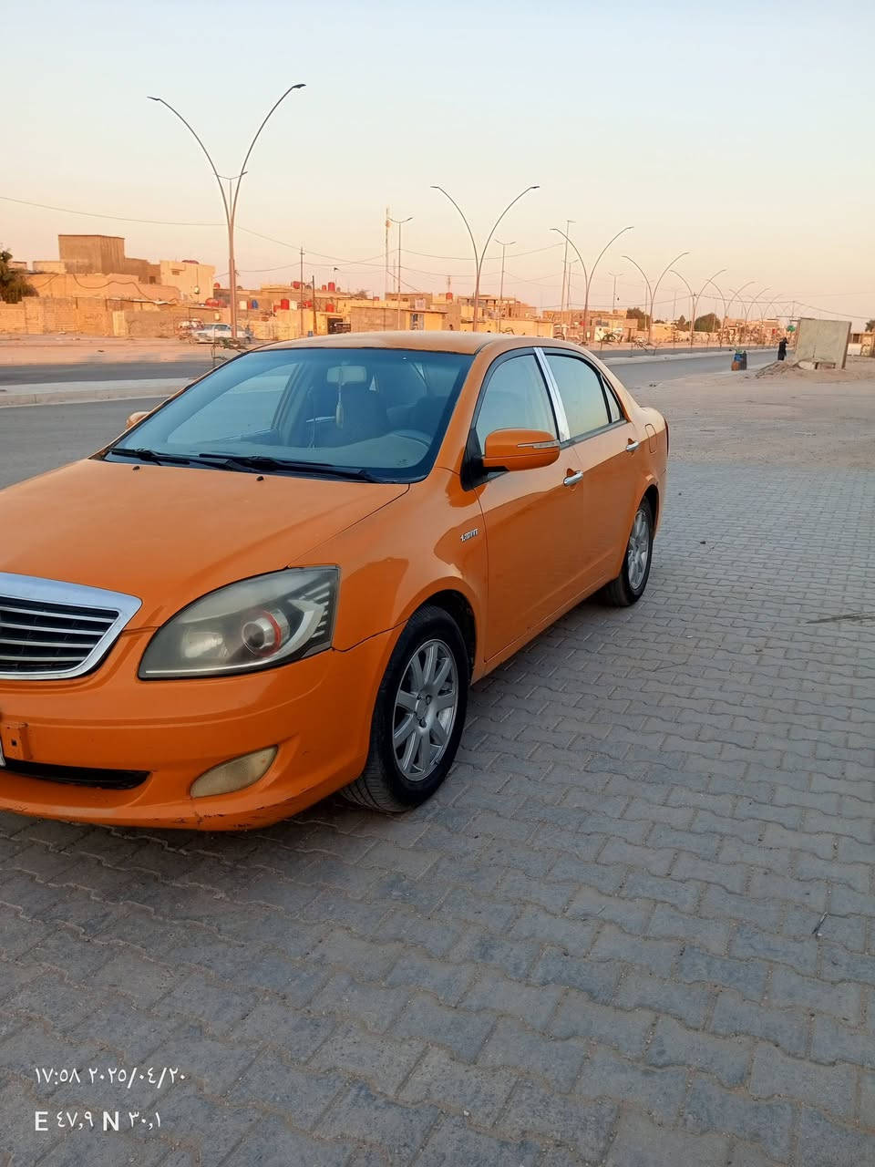 السلام عليكم سياره جيلي موبل موديل 2014 مكينه امحوره كورله بيكاجو تبريد تدفئه شغالات السعر 45 
***********
