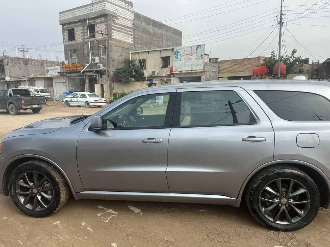 جيب دورنكو 2018 اصل تحويل جديد فقط بيه رشات صبق فول موصفات 
مكانه البصره الزبير
رقم الهاتف***********
السعر 173 بيه مجال البصرة, العراق
