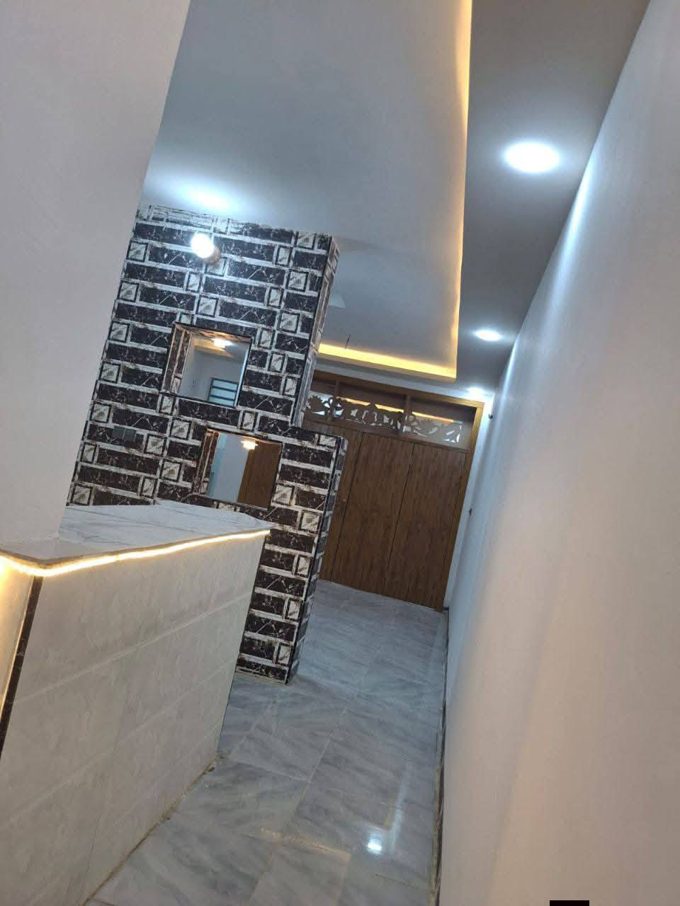 بيت  100متر للبيع ✔️
درجه اولى
((قريب عل الشارع  بلخط الاول ))

طابو زراعي سند 25 + أقرار محكمة 

العنوان / شارع الصب  عمود 282 ( قريب الشارع العام)  

كامل من كلشي  مفتاح ✨

غرفة  نوم  صاله.... مطبخ..... ... صحيات ..ستقبال 

السعر 45  وبيه مجال 

ملاحظة// متوفره كاف المساحات 50متر 80متر 100متر 120متر 150متر 200متر وكل هاذه وباسعار مناسبه ومل الخدمات متوفره

للستفسار ***********
