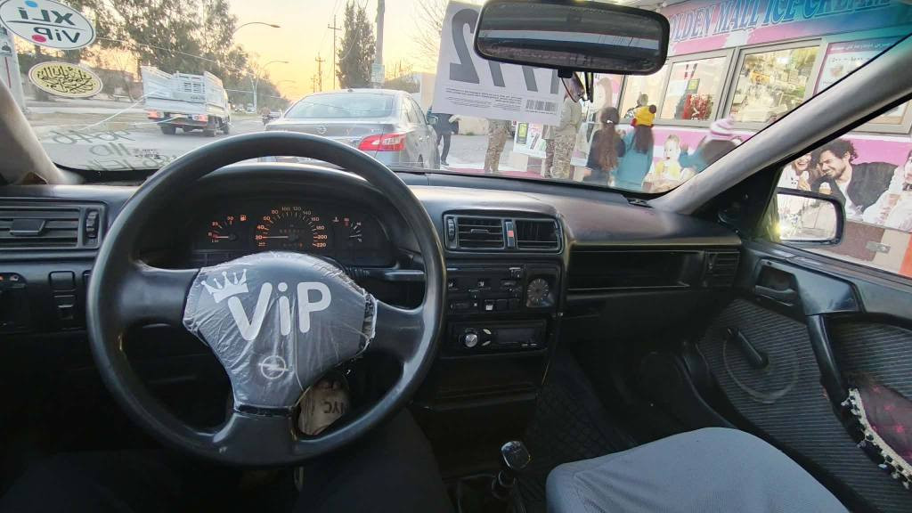 ئۆپڵ مەکینە ۱٨ گێڕو مەکینەو مووس و بڕاوە بەشەرت خایس و ڕزیوی نیە تەقەو ڕەقەی نیە گەرمی و کارەباییی مەزبووتە سەنەوی و واجیهەو پاکانایە سعری ۲۳ وەرەقەو کەمێک مەجال نامە مەنێرە بۆ خوار ۲۰ شوێن کۆیە *********** كويسينجاك, أربيل
