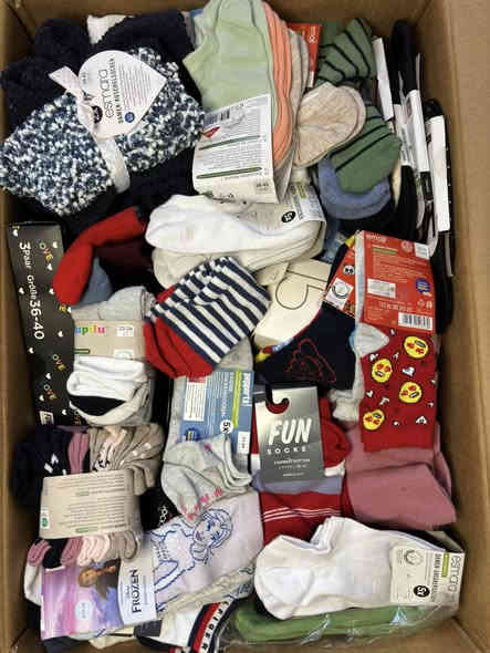 توفر وجبة جديدة من الجواريب الاوربي 
الخامة قطن 100‎%‎‎%‎‎%‎‎%‎‎%‎‎%‎ 
الكيلو يعد خير من الله حبايبي 
الكارتونة تجيكم مختلط نسائي رجالي اطفال 
ومتوفر فقط اطفال 
للحجز والاستفسار الاتصال على الرقم 
***********
توصيل لجميع المحافظات
