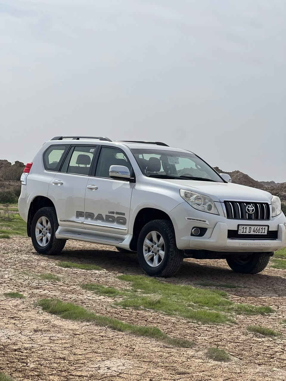 سلام عليكم

تويوتا برادو (6 سلندر)  TXL مديل 2013 كويتي 

ماشيه 142 الف حقيقي 

رقم بغداد سهل مميز 

شرط التحويل السياره باسمي سنويه جديده
تبريد ثلج 
سياره جاهزه ما بيها اي نقص 
سبعة راكب 
دبل تانكي
فتحه بالسقف
سبير تعليك 
شاشه +كامره 
مري شفط + اشاره + بصمة ابواب 
تحكم ستيرن جهتين 
بصمات عدد 2
كير محرك عل فحص بدون فتح بلاد
محرك 4000

دوشمه جديده 7 راكب + ارضيه جديده

باقي التفاصيل وتساب او اتصال   

 ***********

مكان السياره بغداد الشعب السعر 300$

سياره كفاله عامه عدا بارد حجم اتلث أصابع  بهلال الجاملغ الخلفي مثل ماموضح بصوره
