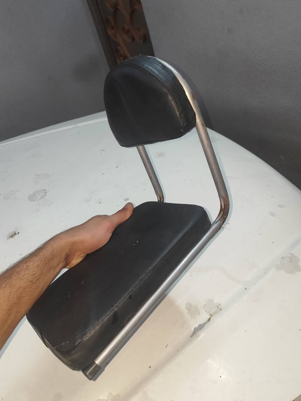 قعادية خلفيه للبيع سعر 3 قفل شراي تعال واتساب ***********
