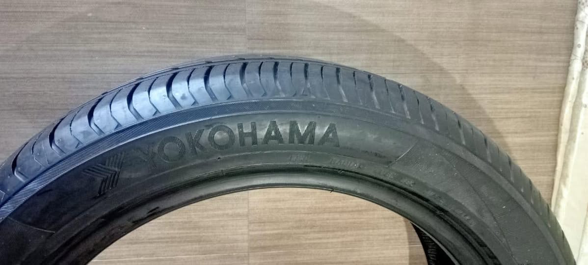 السلام عليكم تخم تاير نظيفات السعر 150الف مكلف بالنشر ***********
