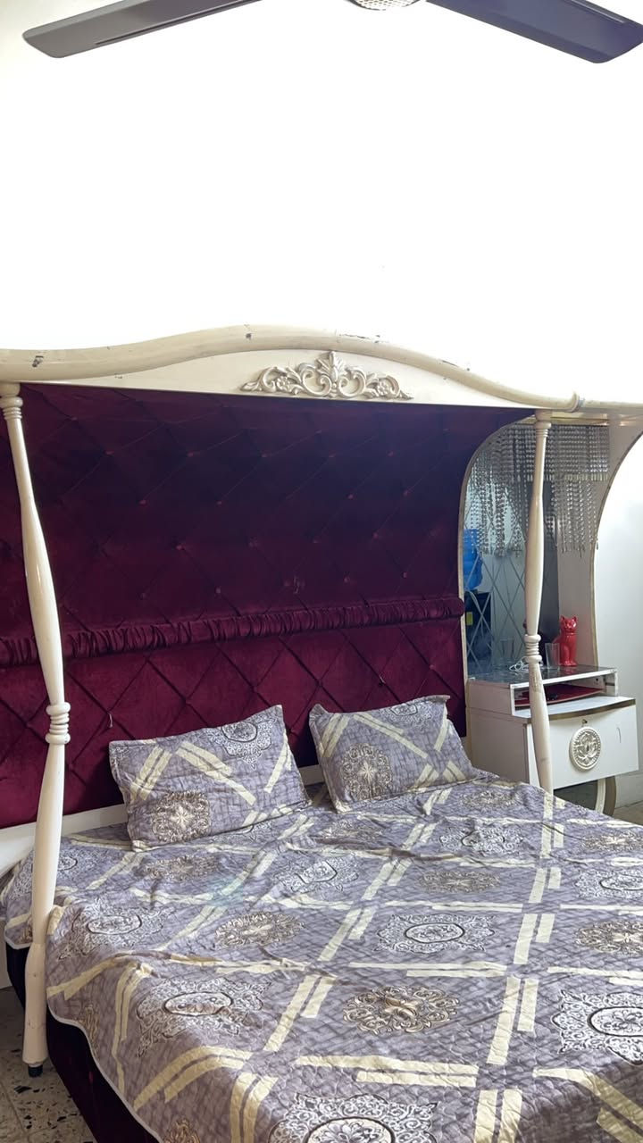 السلام عليكم ورحمة وبركأته 
غرفة للبيع بـ 200 
📍الموقع - بغداد
***********
