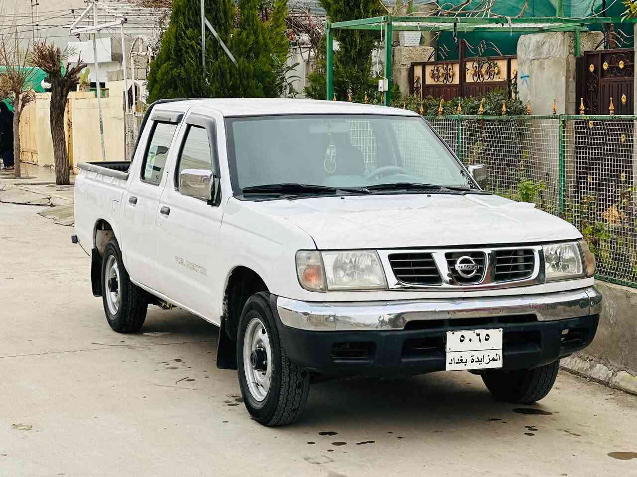 نیسان پیکاب 2003 مزایدەی عێراق
شاشە ئایپات و تەبرید ساردوو گەرم و پاوەرە
گێڕ و مەکینە و ئەکسلی بەشەرت بێدەعمە لێدراوی نیە و 
تەقەوڕەقەی نیە سەیارەکە پاکەو بێکێشەیە 
چوارتایە و ویلی لۆکی لەژێرە 
 سەیارەیەکی تودوتۆڵەو نمونەیە لەجوانی جوابی نامەنادەمەوە لەگەڵڕێزم گۆرینەوەشناکەم 
سعر $57 مەجالێکی برایانە 
ناونیشان: زەڕایەن
***********
*********** السليمانية, العراق
