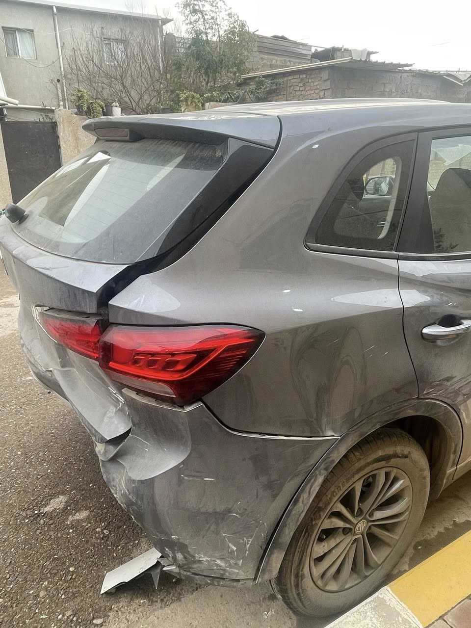 السلام عليكم Mg zs mew 2025 

شباب السيارة موضح ضررها كدامكم بيها بارد وبيها تبديل السيارة زيرو مآخذها ماشية 6000 و الضمان موجود 6 سنين و تبديل الدهن كله مجاني على حساب الشركة السيارة نظيفة من الدواخل ايرباك مطاك نهائيا بالسيارة و السيارة حرة تحويل مباشر مرقمة بغداد السيارة تمشي بدون كرين 

إذا تحب تستفسر اكثر على السيارة تفضل على الخاص 

عنواني : بغداد الدورة 
الرقم : ***********9
