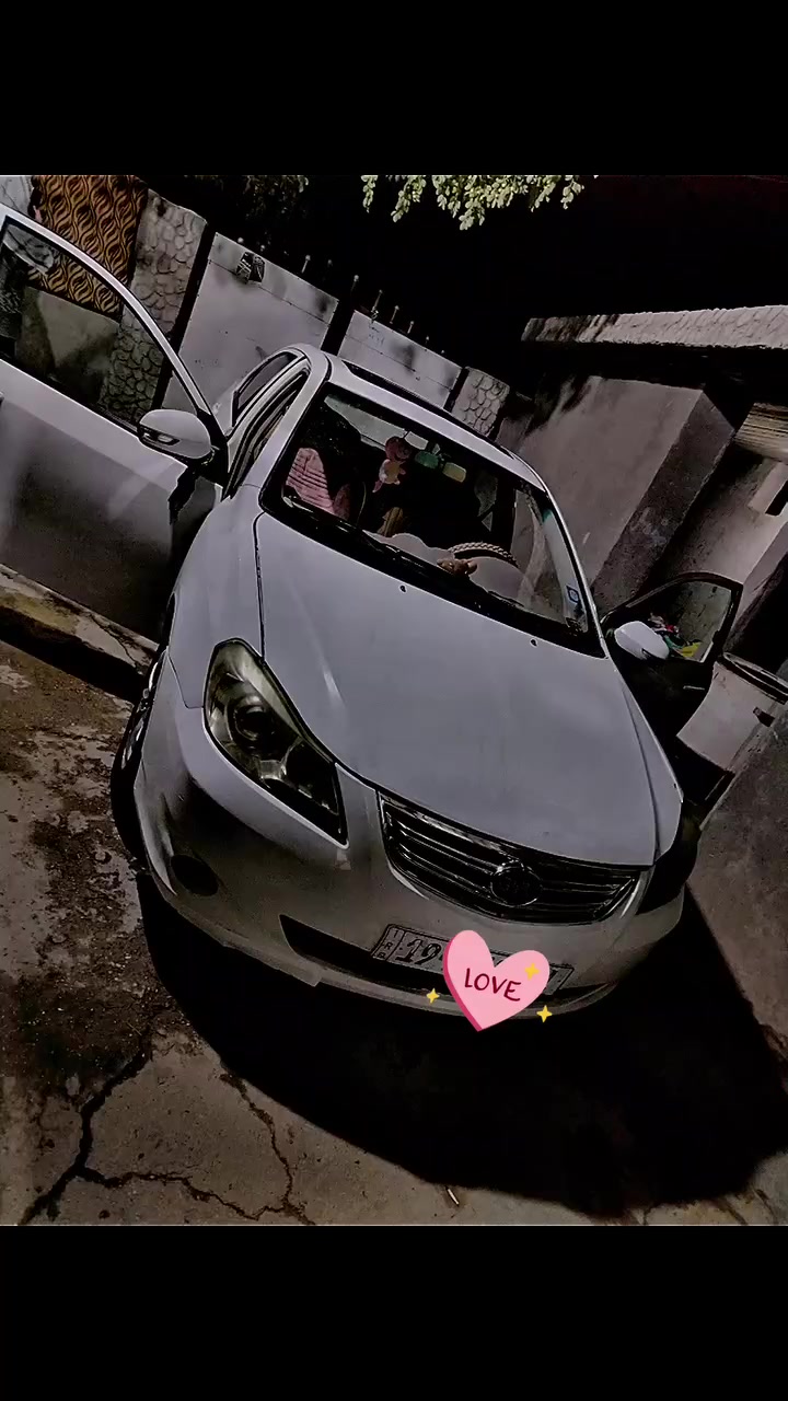 سلام عليكم بي وادي للبيع 2012سياره خير من الله مكينه حداديه كير نضيفه  شاشه كهربائيات كله شغال سياره بيه تلحيضات وبارد قليل سياره نضيفه رقم كربله بسمي تحويل ثاني يوم سعره 55وبيه مجال بسيط شراي يتصل مكاني حله ابو غرق ***********
