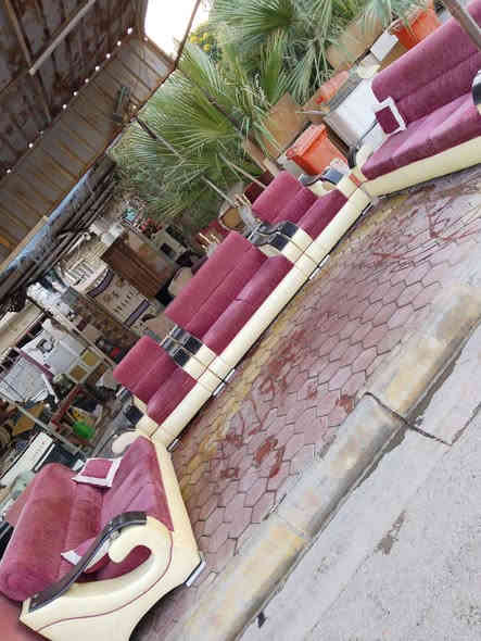 تخم تركي تركي عشر مقاعد مستعمل نضيف وثكيل العنوان العزيزيه منطقة باب الحاره للمراسلة *********** يوجد واتساب وماسنجر وتوصيل بل الاجره
