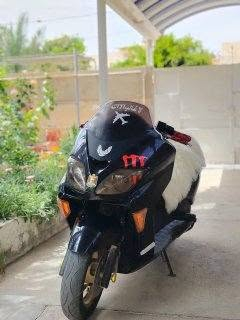 السلام عليكم
للبيع أو مراوس حسب القناعة
فورزه 0.8 كاملة مكملة محرك 250cc ادامة كاملة بس شغل وتطلع نظافة كما موضح بالصور مابيها نقص برغي المكان عانه الاستفسار ***********
