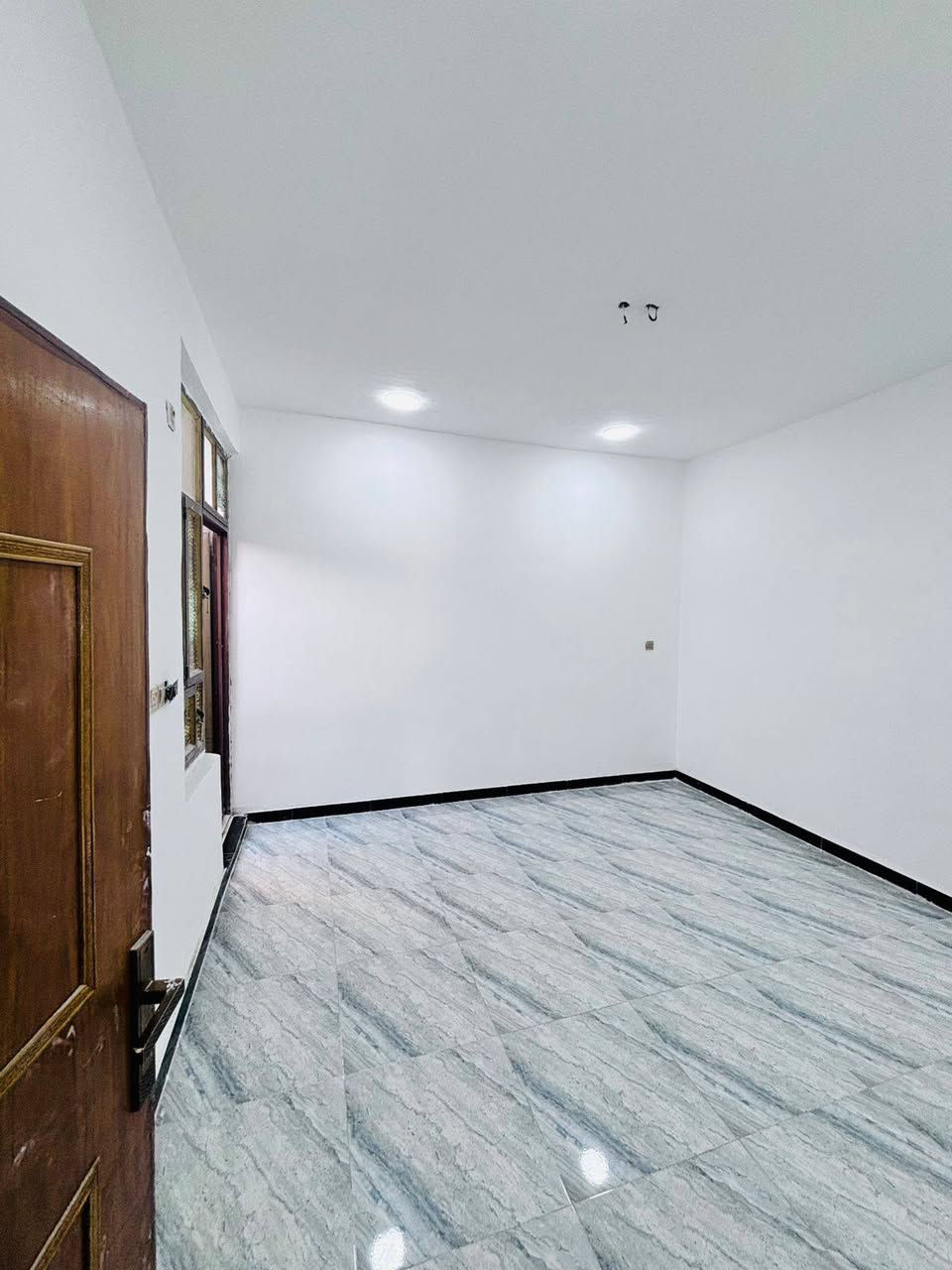 دار للبيع
📍 بغداد – الدورة – البوعيثة – مجمع السلطان
🔹 طابق واحد
🔹 موقع هادئ وقريب من الخدمات
💰 السعر: 85 مليون دينار
📞 للاستفسار والتفاصيل أكثر الاتصال على:
***********
***********
