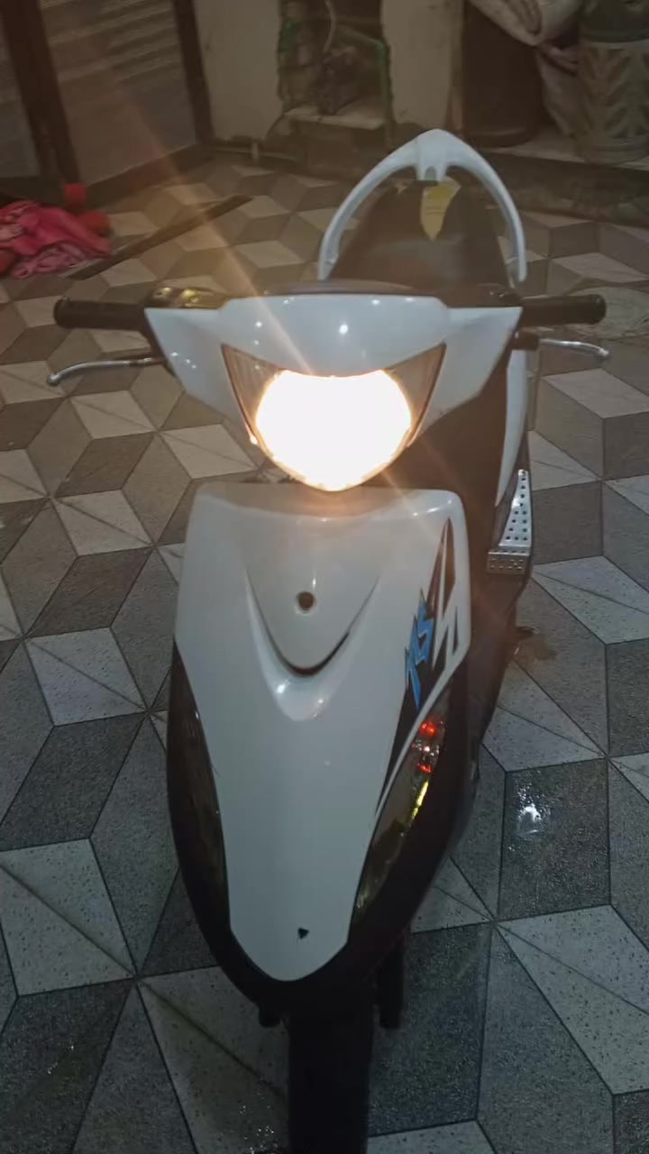 ماكس عدله نكره سلف الدراجه مكفوله كفاله عامه من البرغي للبرغي مكنيه برغي مامفتوح بيهه بوشه 49 بلادي  واي نقص مابيهه تاخذهه مني بالك مرتاح واذا تريد جيب وياك فيتر وافحص واذا تريد نروح اني وياك لفيتر اليعجبك تفحص والشراي يراسلني خاص خط مالتي مغلق اتصل علي بس عل واتساب ***********
