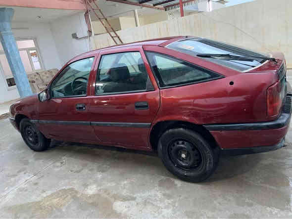 ڤیکترا 1993 سعر 18 و مجال
رقم و سنوی اسلی ب شەرت اولیات
مکینە 18 گیر مکینە ب شەرتن
بی دەعم و لیدان ب شەرتە
شوین روڤیا/*********** اكر
