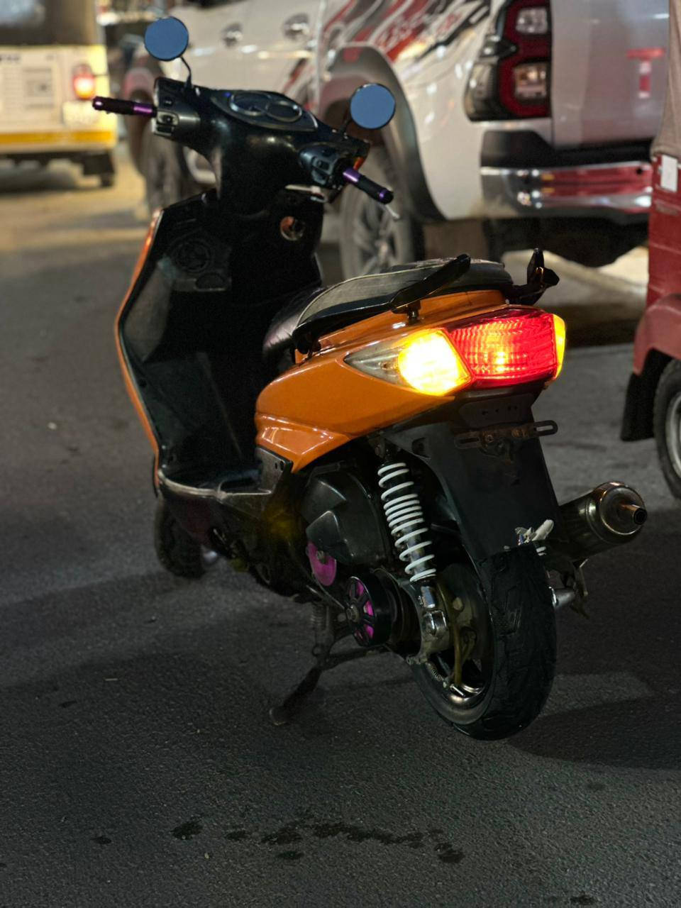 السلام عليكم سنكس فحل 🧡
كفاله عامه نضوح تبخير 
بيها غراض تزويد هواي
كهربائيات كلها شغاله 
مكاني الزعفرانيه 
***********
