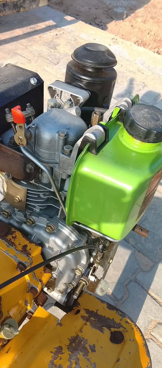 كاروبه للبيع سعر خاص او اتصال.  ***********
