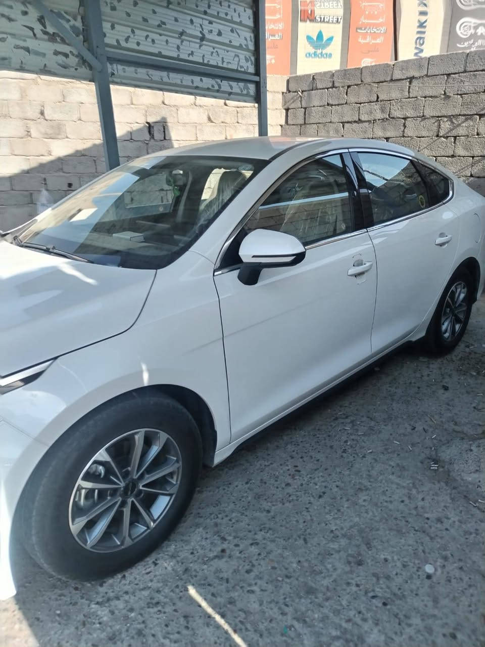 السلام عليكم BYD موديل 2025 كفاله عامه دوشمه عام
ماشيه 30 الاف 
رقم اربيل بسمي تحويل ثاني يوم 
السعر 19 ونص 
المكان بغداد زيونه 
***********
