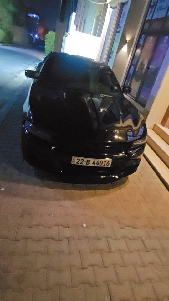 دوج جارجر 2016  sxtكلين بدون صبغ وبدون ارباگ بيه 4 مكانات بارد وشويه حالوب خفيف بصمه  شاشه جبيره شفتات شغال  سنويه وهزه جديده 
***********8
*********** أربيل, العراق
