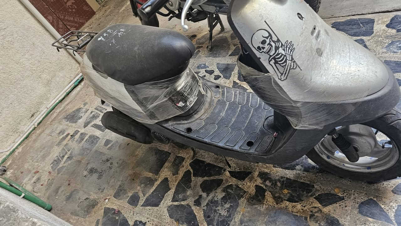 للبيع تشتغل تمشي وتخمد مكان الوزيرية *********** سعر ٢٠٠ الف
