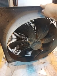 مفرغه للبيع قياس 60*60 اصليه شرط درجه اولى باب اول  07874264692