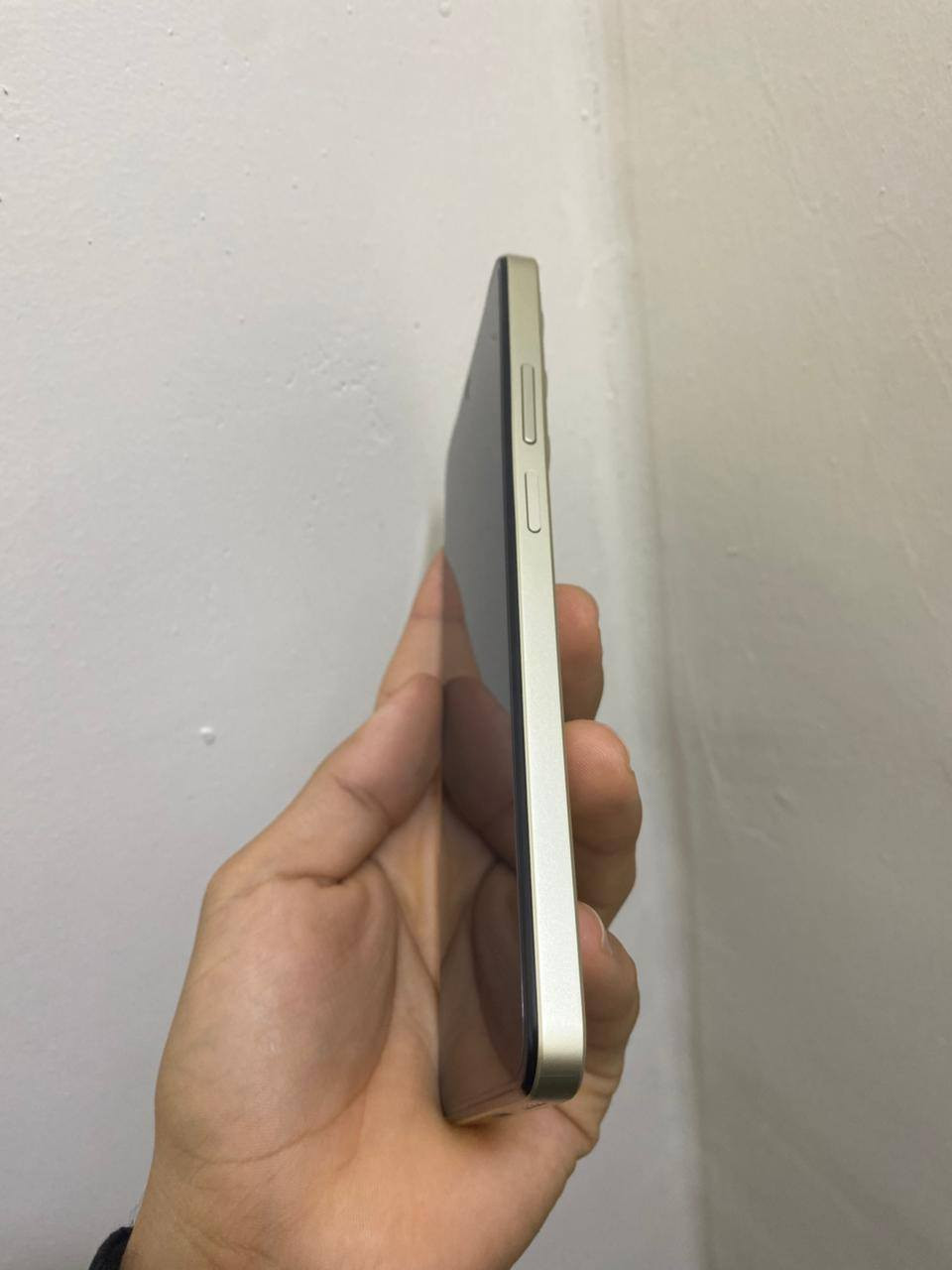 السلام عليكم
موبايل ريلمي سي ٧٥ للبيع جهاز كلش نظيف  قبل فتره أخذته  كامل مع كل ملحقات
ذاكره ٢٥٦ السعر 185 وبي مجال

موبايل هونر 9XPRO للبيع جهاز نظيف مابي اي عيب ذاكره ٢٥٦ السعر 100 وبي مجال

العنوان :كركوك حي عدن
الاتصال على هذا الرقم ***********
