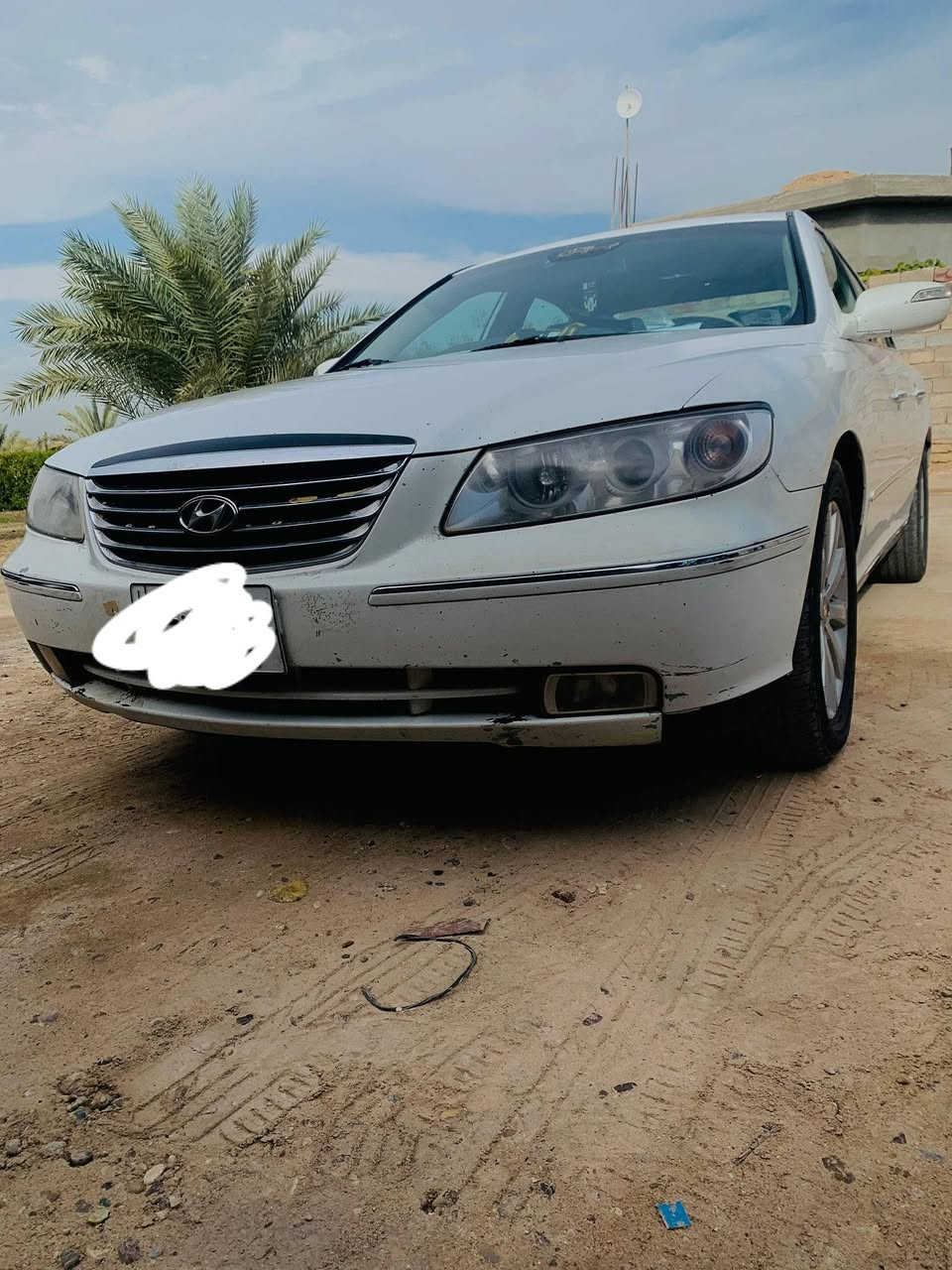 السلام عليكم 
ازيرا موديل ٢٠٠٩ خليجي وكاله الكاصد سياره مكفوله عدا باب عكس سائق بيه شخط  ورشيتهة كما موضح في الصورة محرك  v6 3300  قبل كم يوم نزلت الها محرك بعده كلش جديد  المحرك والكير شرط جديد تبريد ثلج برده خلفيه والصدر بحاله ممتازه السياره باسمي ورقم الجديد هزه جديده سعر السياره ١١٠ وبيها مجال بسيط 
للتواصل 
***********
