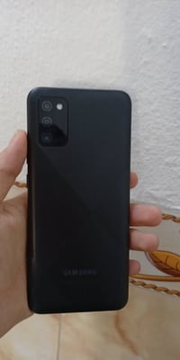 للبيع جهاز سامسونك نضيف بلادي نضيف ذاكرة 64 سعرة 60 وبي مجال 078054187...
