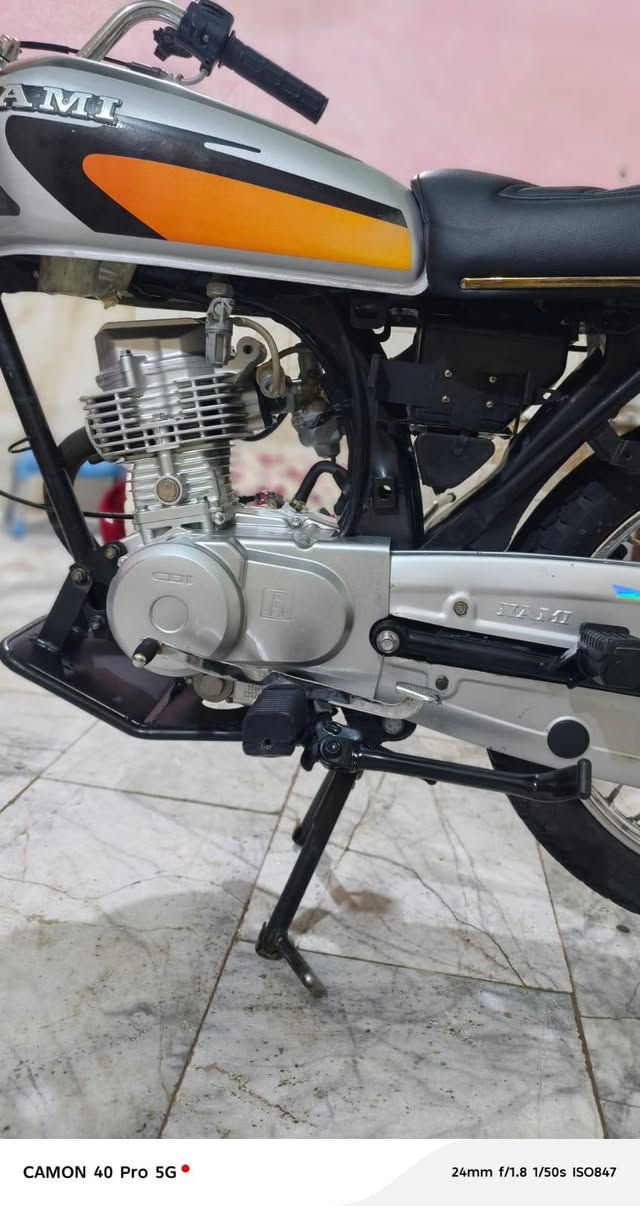 سلام عليكم دراجه نامه اصلي كلك كلك كلك دراجه تعمره 2025 دراجه احلاء من الصور شلعه معدل خير من الله كله جديد بربع ماذب عليها العنوان الناصريه مركز الرقم *********** رجاء مو شراي لا يتعبني السعر 675  او بيها مجال حك جيه ♥
