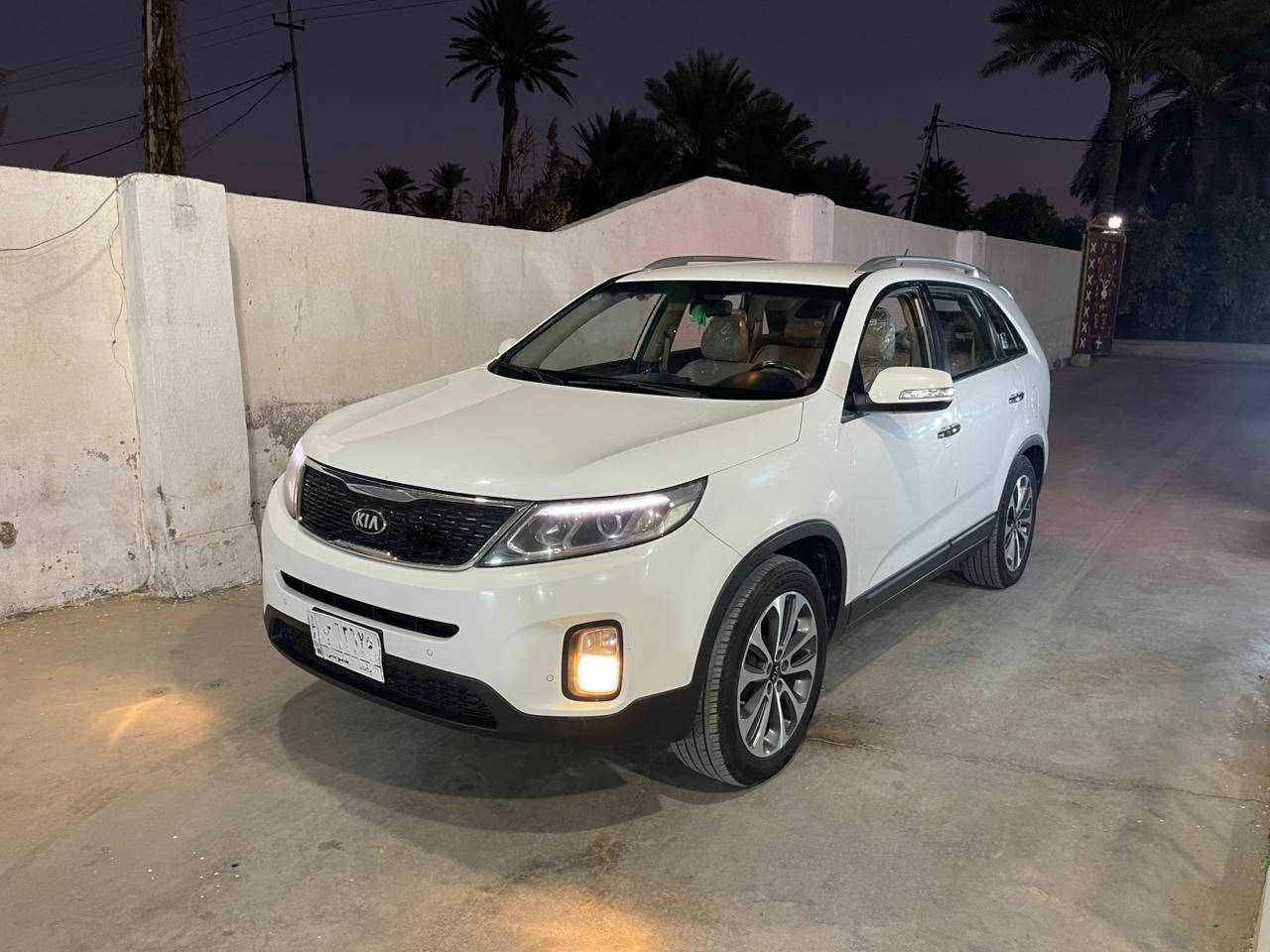 ‏سلام عليكم سورنتو  موديل 13 شكل2015 كفالة عامة سيارة جديدة ماشي 150 السيارة على وضع الشركة فيها ملاحظات بسيطة مكينه مجفته تجفيت درجه أوله  مكينه 4سعر 165 شراي اتصل ***********￼￼￼
