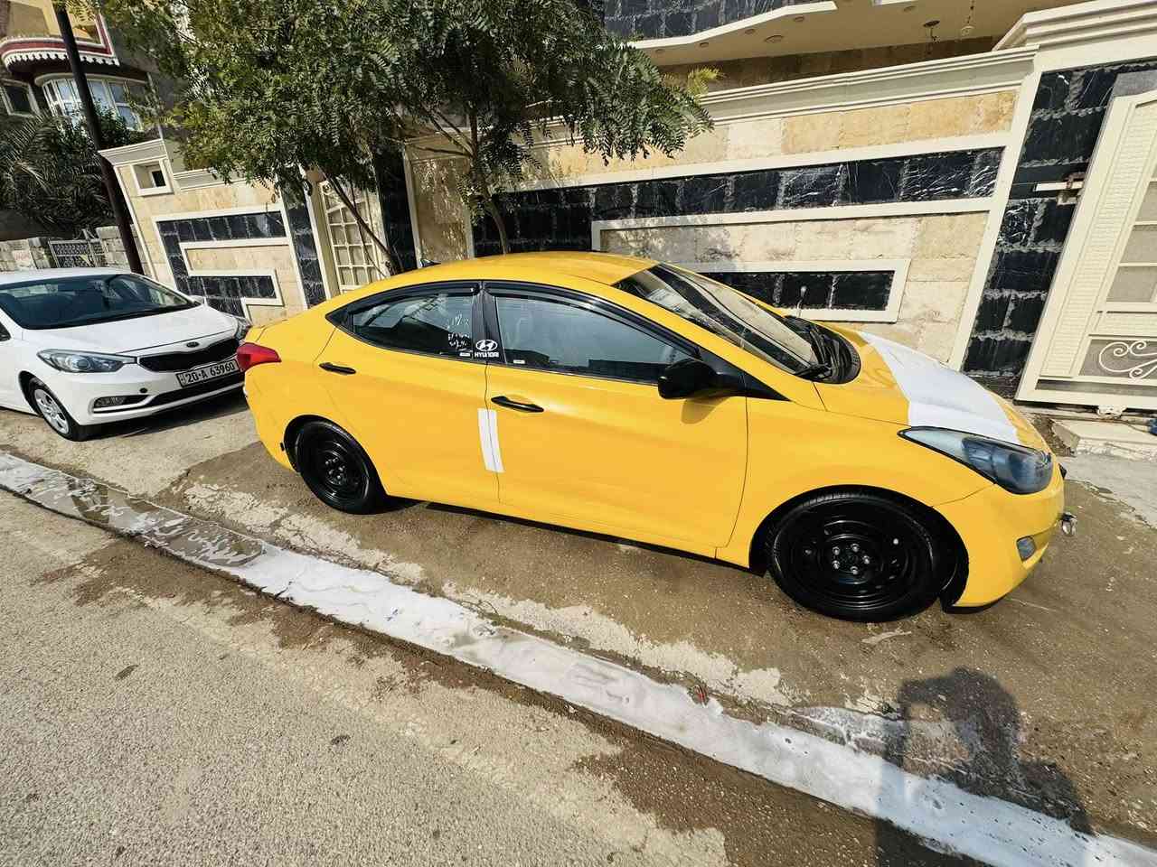 السلام عليكمً
النترا 2012حادث باب السايق مال امريكه وبل عراق بيه جاملغ امامي بدون دواخل بدون ايرباك السياره بيه خيط بخار بدون تنقيص شرط رقم بغداد سنويه جديده تبريد تدفه تخم تاير صدر امامي خلفي كله جديد مابيه اي نقص مكاني ديالى بعقوبه السعر 92وبيه مجال ***********
