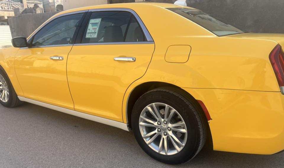 لسلام عليكم
اوباما  موديل 18  اصل
رقم ذي قار/سنويه 2030 تحويل ثاني يوم 
حادث جاملغ بالعراق صوره الحادث تم تغير جاملغ
تم تغير سستم دشبول
بدنه نفسه 
داخله السيارة كفاله عطل ميكانيك في المكينه ومن دخلت للعراق تم تغير مكينه
مكينه كير اكسن حداديه كفاله 
 االسيارة جديدة احلى من الصوره جاهزه 
التفاصيل مكتوبه 
السعر $245
‏‭0771 109 9002‬
