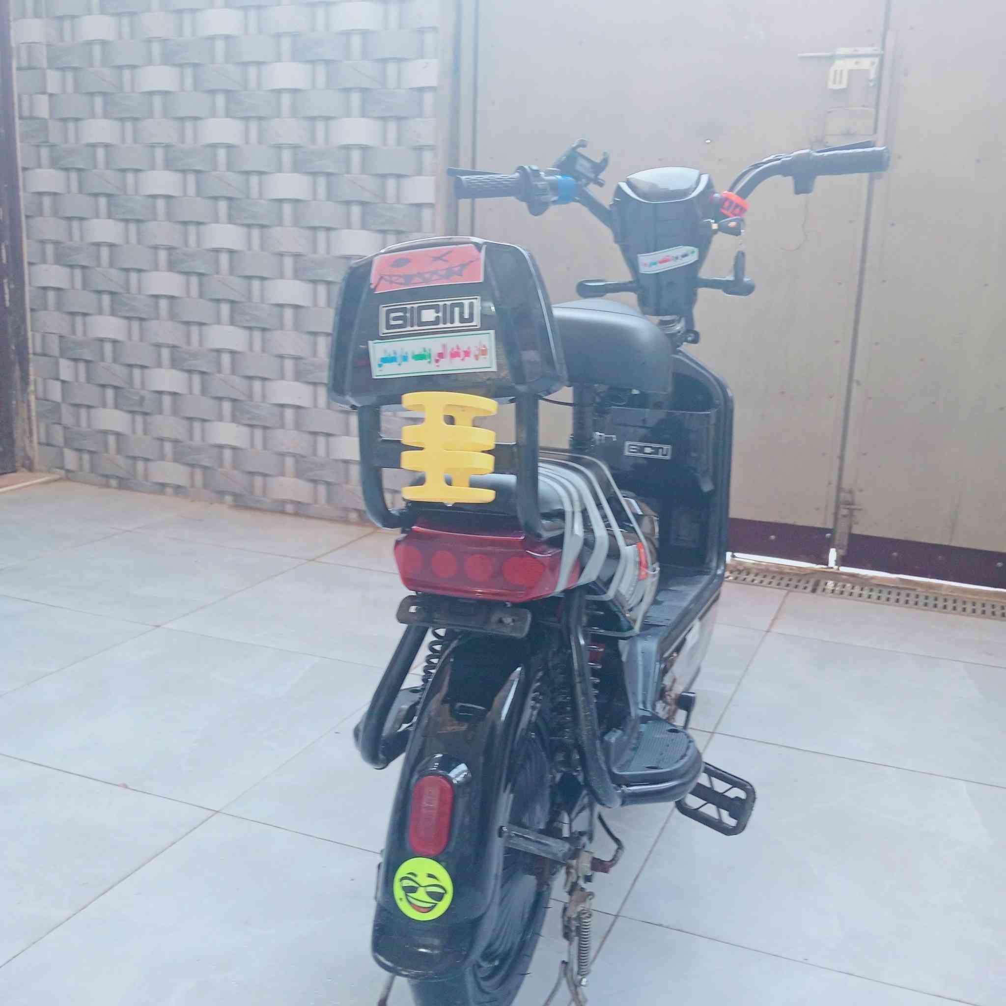 سلام عليكم دراجة للبيع حجم 14 باتريات جدد معه سله وخوذه وشاحنه سعر 275وبيه مجال للشراي


**إذا كنت صاحب هذا الإعلان وتريد حذفه لأي سبب، رجاءا أرسل رسالة إلى الدعم الفني**