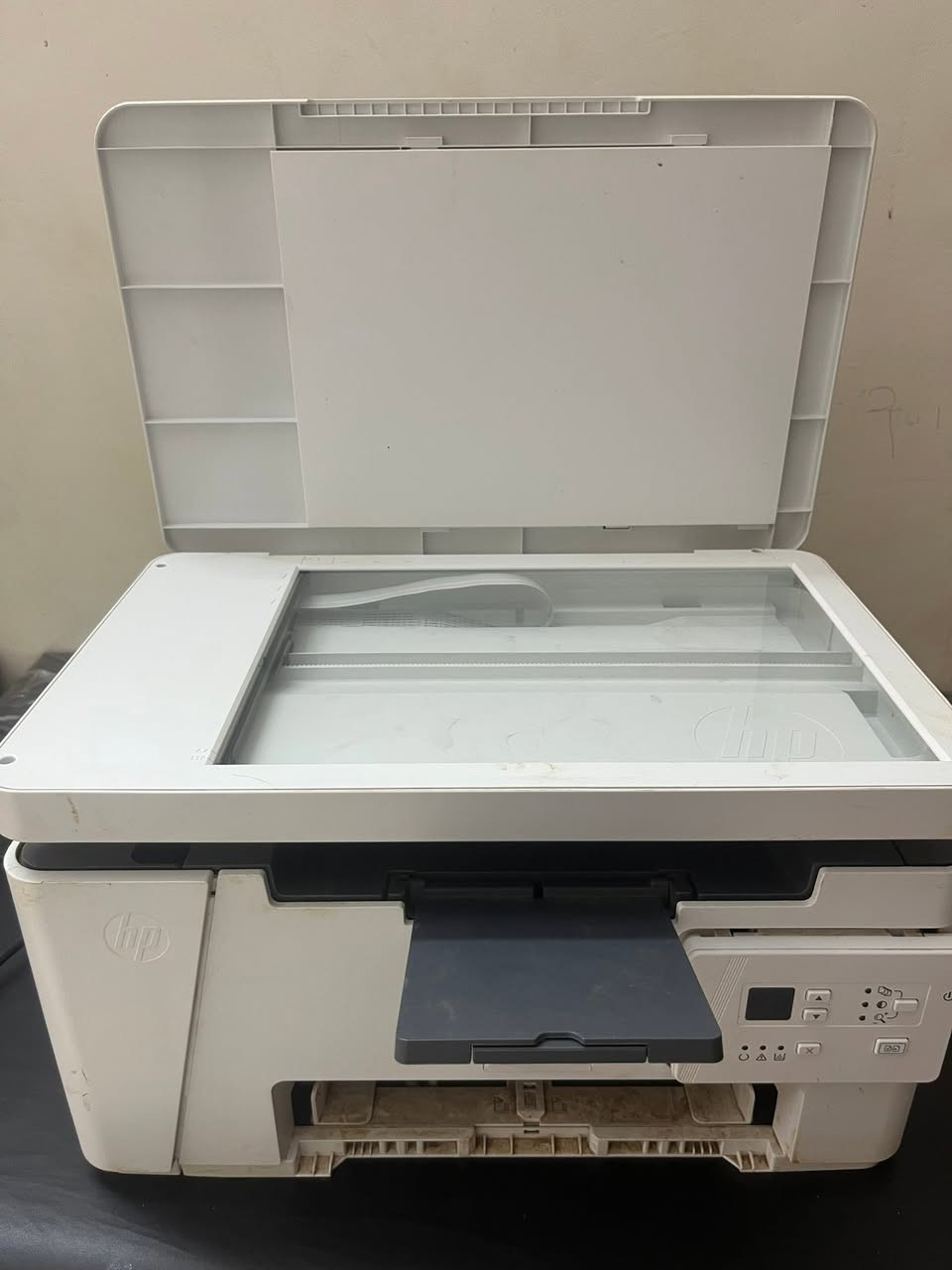 طابعة HP طباعة وتصوير
استعمال خفيف بكامل ملحقاتها والحبر 
امدرمان
السعر 600 

0127418910


**إذا كنت صاحب هذا الإعلان وتريد حذفه لأي سبب، رجاءا أرسل رسالة إلى الدعم الفني**