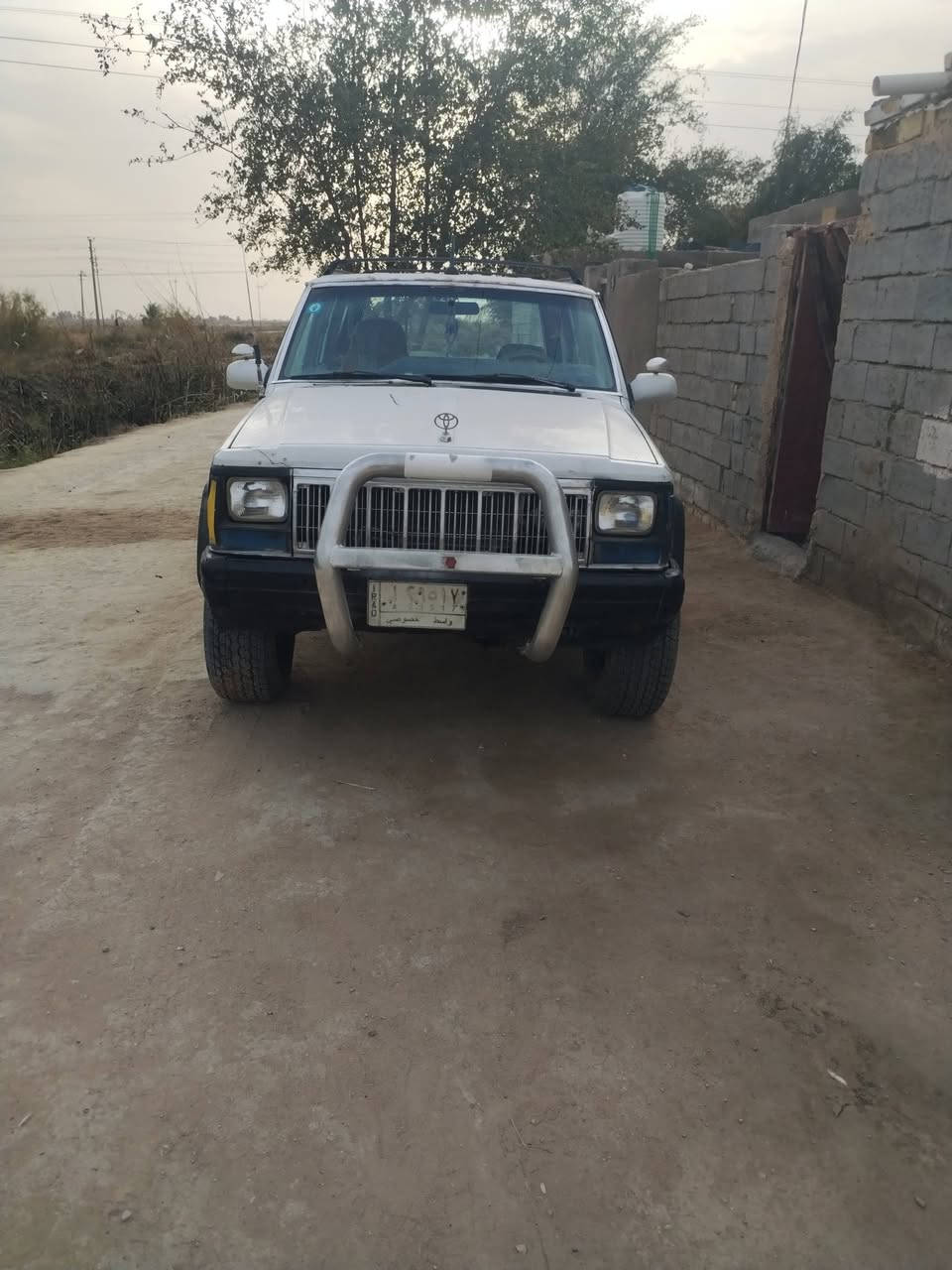 سلام عليكم جيب شوراكي موديل 91 مكينه وكير شرط بطه ترهم مراوس حسب لقناعه مكان سياره ديوانيه الحمزه شرقي سعر 36وبيه مجال سيار مابيه نقص كرهبايات كله شقاله تايرات 4جدد حداديه وره وكدام جدد ***********
