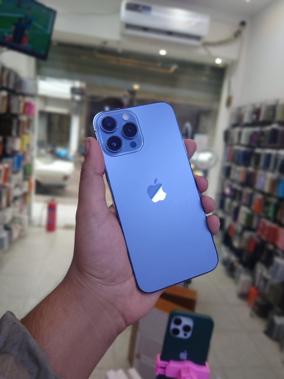 Iphone 13 pro max

🟢بطارية 100%
🟢فيس ايدي شغال
🟢شاشة بلادية 
🟢ذاكرة 256

🟡مبدل ضهر (أصلي) 
🟡مبدل بطارية 
🟡كاميرا رقم 3 تهتز 
سعرة 550


**إذا كنت صاحب هذا الإعلان وتريد حذفه لأي سبب، رجاءا أرسل رسالة إلى الدعم الفني**