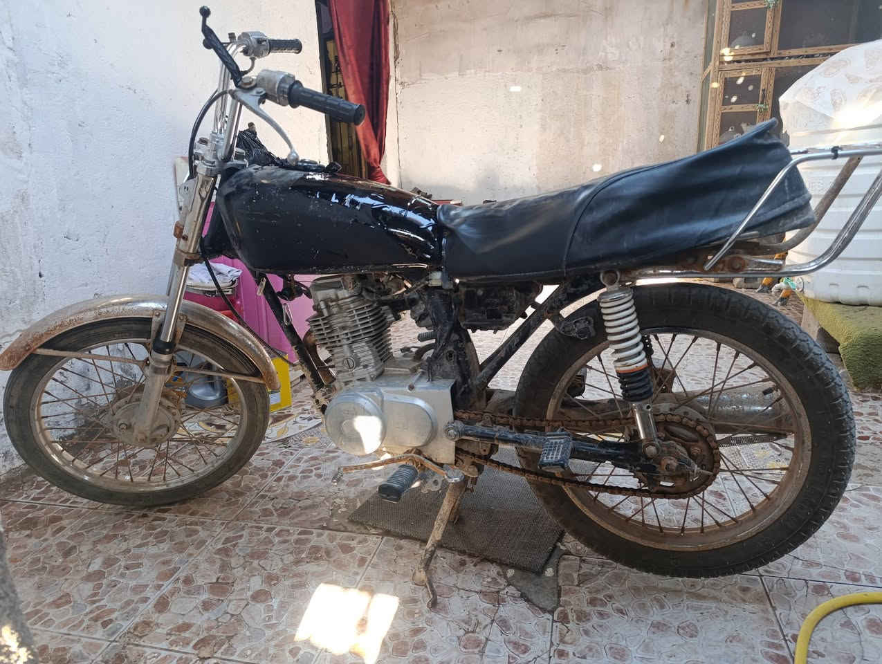 السلام عليكم دراجه نامه للبيع السعر 250 مكينا ناعما مكن معقل ‏‪0781 344 2314‬‏
