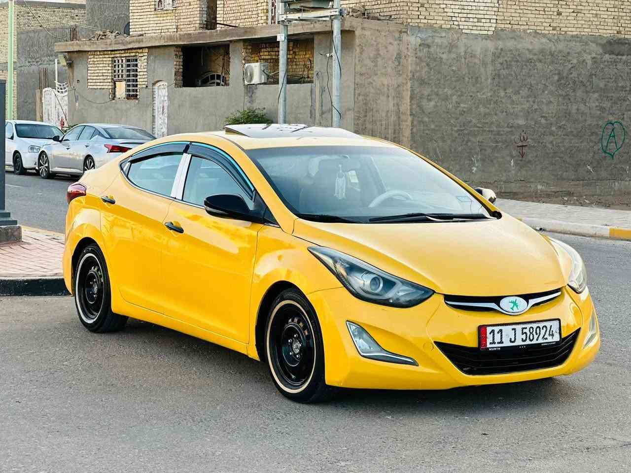 السلام عليكم للبيع هونداي النتر مديل 2015 وارد امريكي حادثه جاملغ امامي فول مواصفات واحد عله واحد فتحه تحكم استيرن اشاير مري شاشه كبيره كامره دواره بصمه بصمت يدات سستم دمام تحكمات مثبت سرعه كشنات كهرباي تدفه تبريد  بعد بيه هوايي مواصفت تبريد ثلج مكينه 1800 دوش السياره جديده وجاهزه من كلشي رقم بغداد نكليزي تحويل ثاني يوم السعر 108 مكان السياره كربلاء الستفسار اكثر عل رقم ‏‪***********‬‏ مكلف بل نشر بيع فقط
