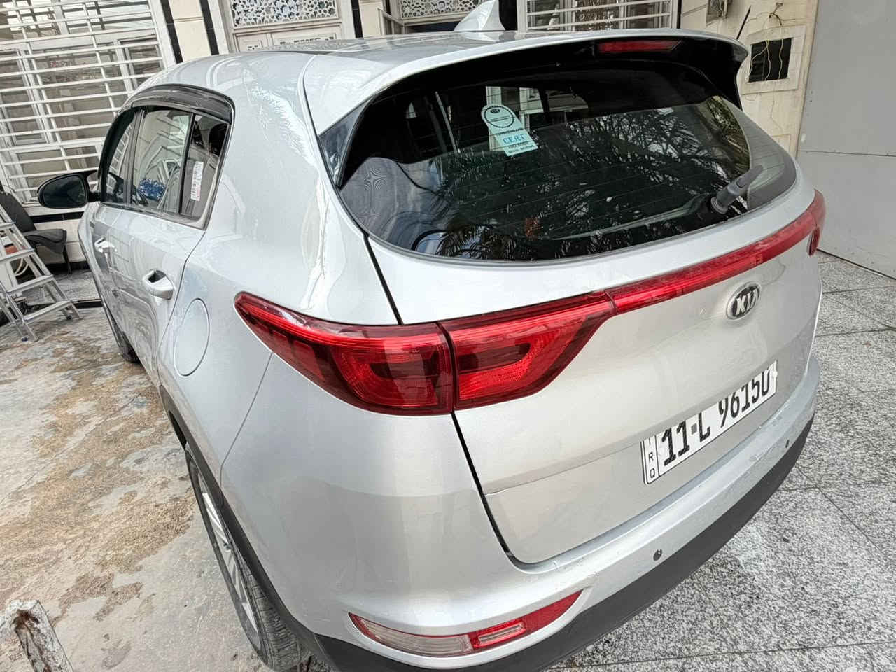 السلام عليكم كياسبورتج 2019 سياره جديده رقم بغداد محرك وكير شركه صبغ جاملغ بدون دواخل تبريد قطعتين السعر 138 مجال بسيط
محرك 2400
قطعتين تبريد
انظمه قياده عدد ٢
مري شفط
شاشه كار بلي
منظومه زنون
نحكم ستيرن جهتين
حاكيه بلوتوث
ماشيه 65الف
مكان سياره بغداد السعر 133
الرقم ***********
