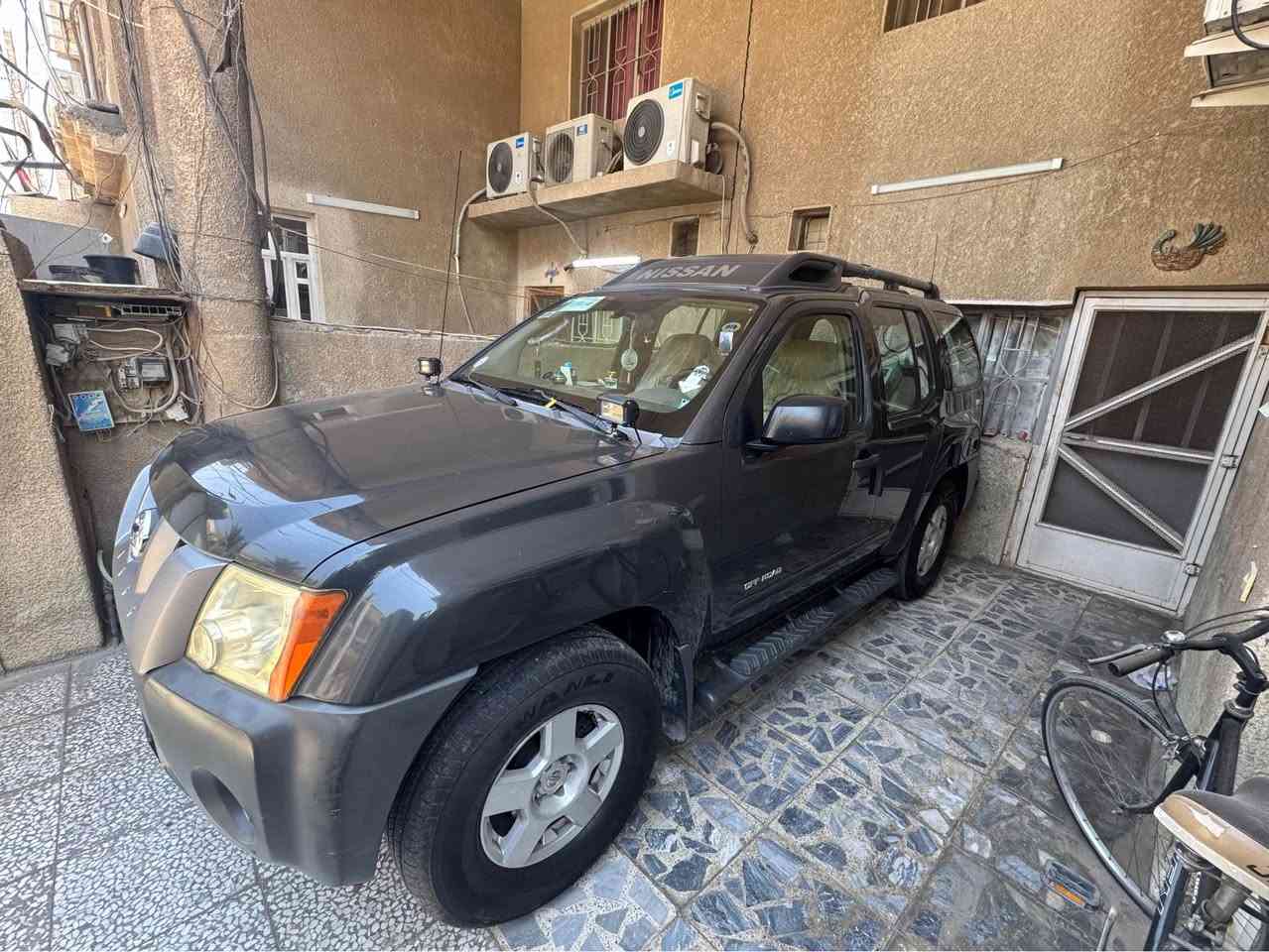 السلام عليكم 
اكستيرا 2008 للبيع وارد امريكي بدون صبغ السياره وبدون حادث بيه فقط بارد بسيط
السياره جاهزه تخم تاير صدر امامي خلفي عليه ادامه كامله من نوزلات وبلكات ومنضومه المي كله جاهزه سياره مكينه 4000 
كروز سرعه 
شاشه 
كامره خلفيه
السعر 108 
اي استفسار *********** بغداد, العراق
