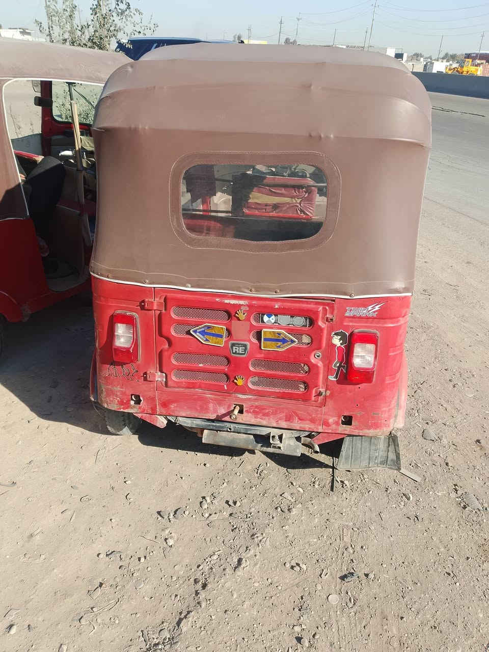 سلام عليكم. تكتك للبيع نقص وصل مال مصطفى مكان بغداد جسر ديالى القديم سعر 2700بيه مجال حك جيه. رقمي. *********** موديل 17
