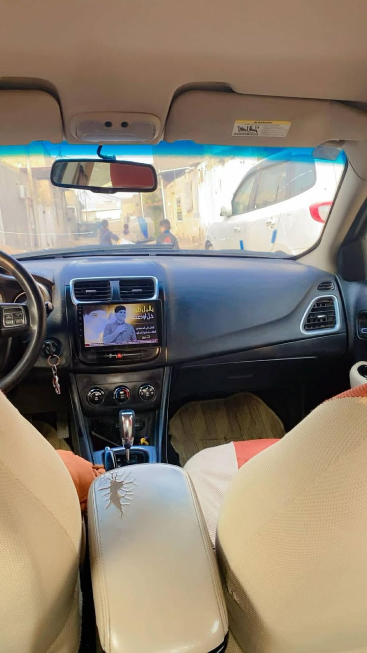 سلام عليكم بيع ومراوس دوج افنجر2014 مكاني سماوة
سنتر لوك تحكم ستيرن
تدفئه تبريد 
حداديه جديده
تخم تاير 
شاشه خلفيه اماميه
تحكم الشاشه بلستيرن 
كهربائيات كلهه شغاله
***********
