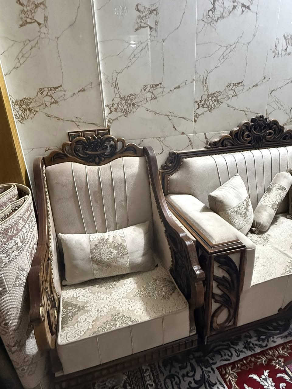 تخم ملكي جديد تزكام  السعر١٥٠٠


**إذا كنت صاحب هذا الإعلان وتريد حذفه لأي سبب، رجاءا أرسل رسالة إلى الدعم الفني**